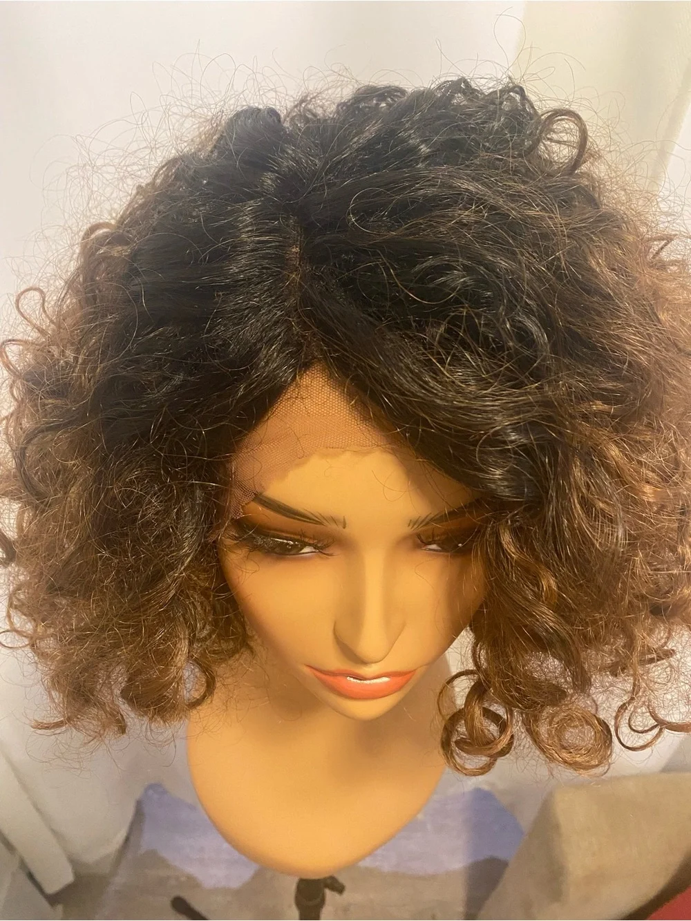 💯 Human Hair Blend Short Curly Dark Brown Roots With A Golder Brown Ambre Wig